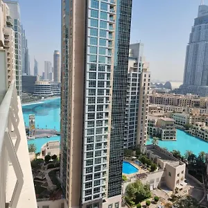 شقة White Sage - Fountain View Stylish With Spacious Terrace, دبي